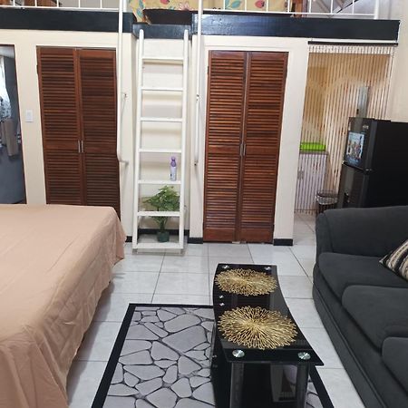 Oceanfront Condo W/ Free Parking + High Speed Wifi Negril Exterior photo