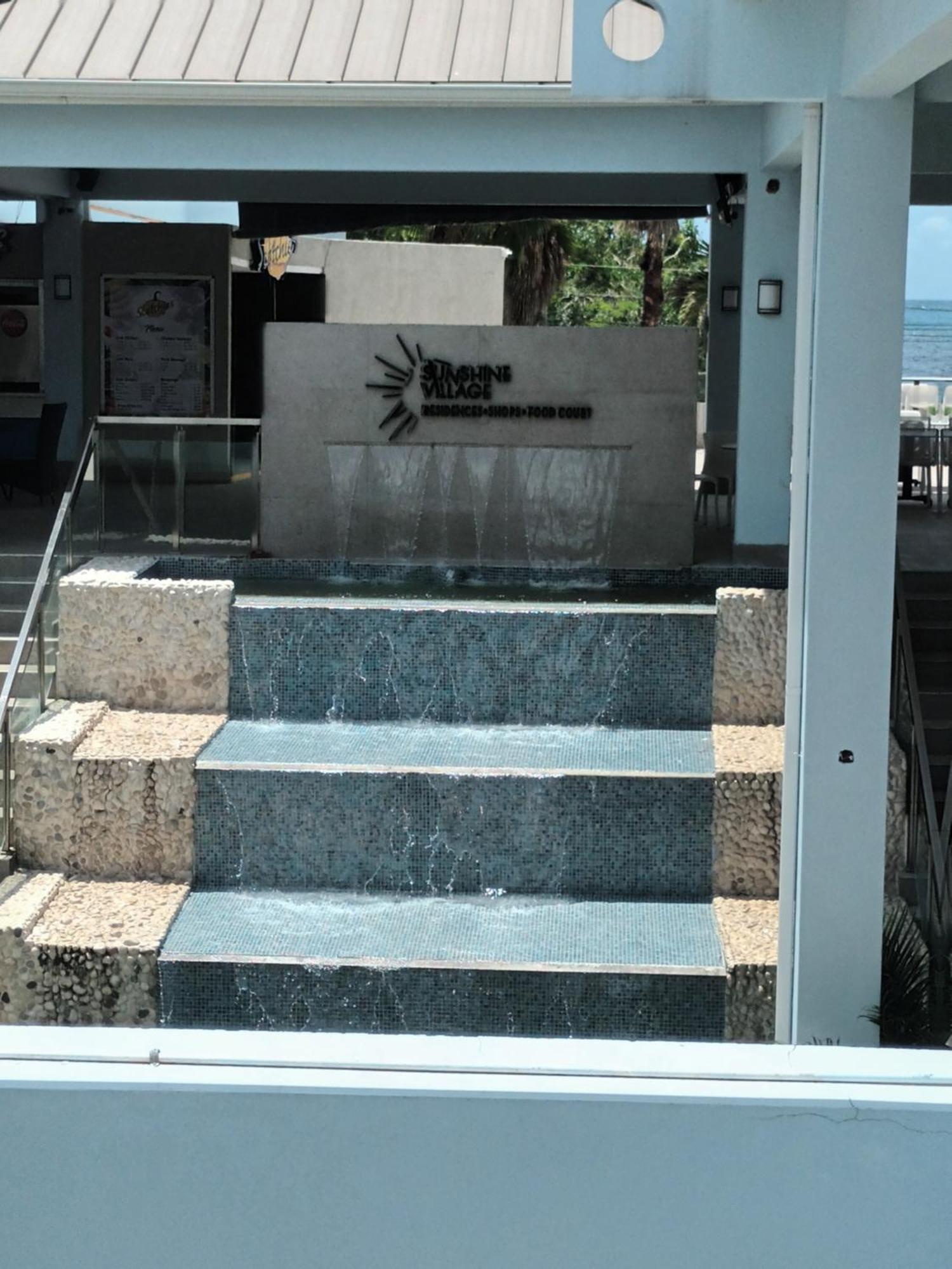Oceanfront Condo W/ Free Parking + High Speed Wifi Negril Exterior photo